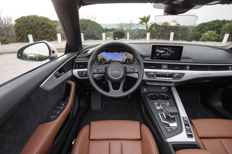 Der Innenraum ist bestens verarbeitet. (Audi)