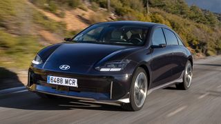 Beim Design haben sich die Koreaner an den Streamlinern der 1920er und 1930er Jahre orientiert.  (Bild: Hyundai)