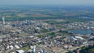 Ob der integrierte Ethylenoxid-Komplexes in Antwerpen erweitert wird, soll sich erst 2019 endgültig entscheiden.  (BASF)