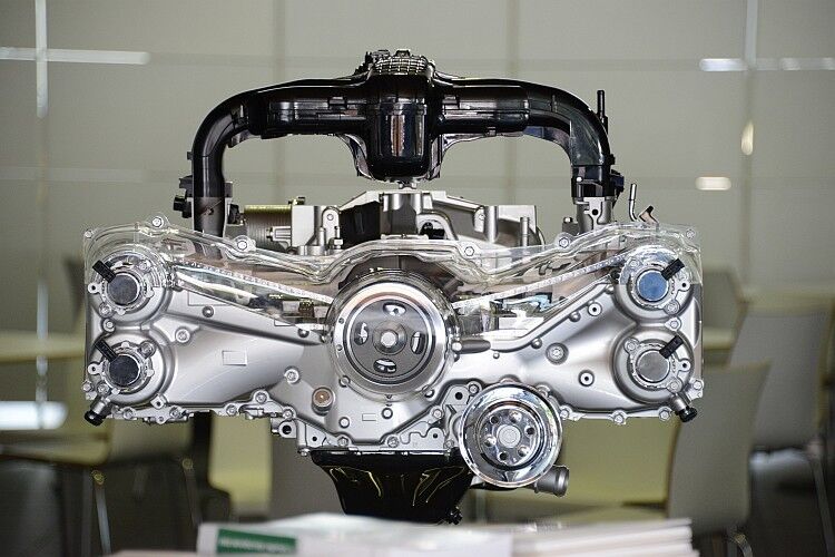Mit seinen längs eingebauten Vierzylinder-Boxermotoren setzt Subaru auf ein einzigartiges Antriebskonzept. (Foto: Subaru)