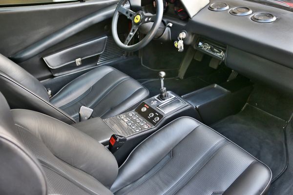Das Innere des Ferrari 308 GTE (Electric GT)