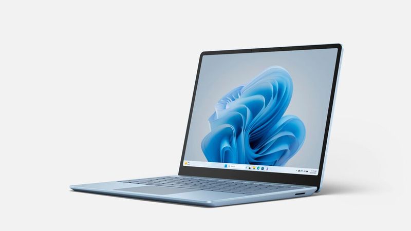 Das Surface Laptop Go 3 ist nun mit einem Intel Core i5-1235U aus der Alder-Lake-Familie ausgerüstet.  (Bild: Microsoft)