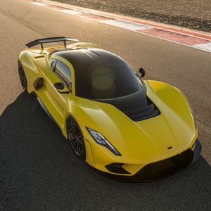 (Hennessey)