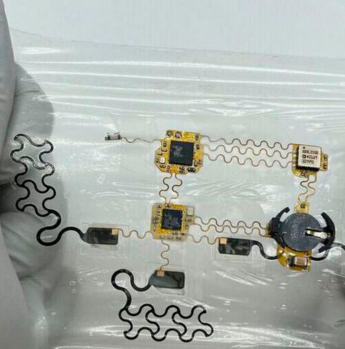 The e-tattoo weighs only 2.5 grams and runs on a battery the size of a penny. The e-tattoo weighs only 2.5 grams and runs on a battery the size of a penny.