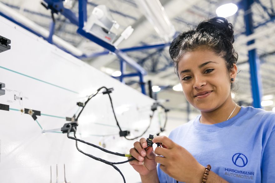 2016-sanmiguel-plantpictures--191- (Hirschmann Automotive GmbH)