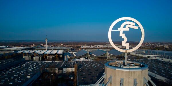 Das Messegelände in Hannober wird mit einem 5G-Netz ausgestattet. Der Veranstalter will sich damit zukunftssicher aufstellen.(Bild:  Deutsche Messe AG)