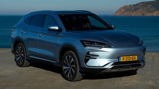 BYD tritt mit dem Seal U unter anderem gegen den VW ID 4 an. (Bild: BYD)