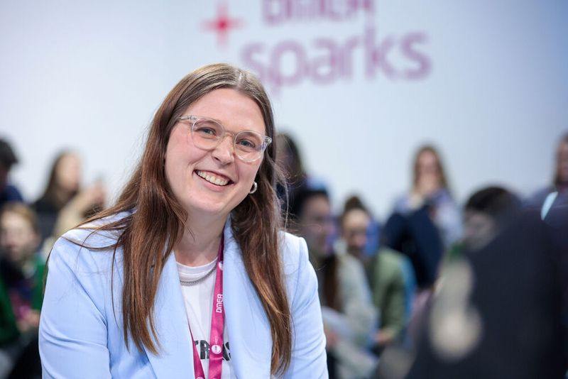 Sprach über die Gen Z: Frederike Gramm, selbstständig im Bereich Gesundheitskommunikation, ehemalige Vorständin von Hashtag Gesundheit. (© Messe Berlin GmbH)