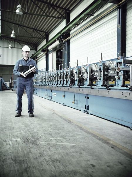 Der Standort Krems produiziert seit Jahrzehnten hochwertige Stahlrohre und -profile. (Bild: Voestalpine)