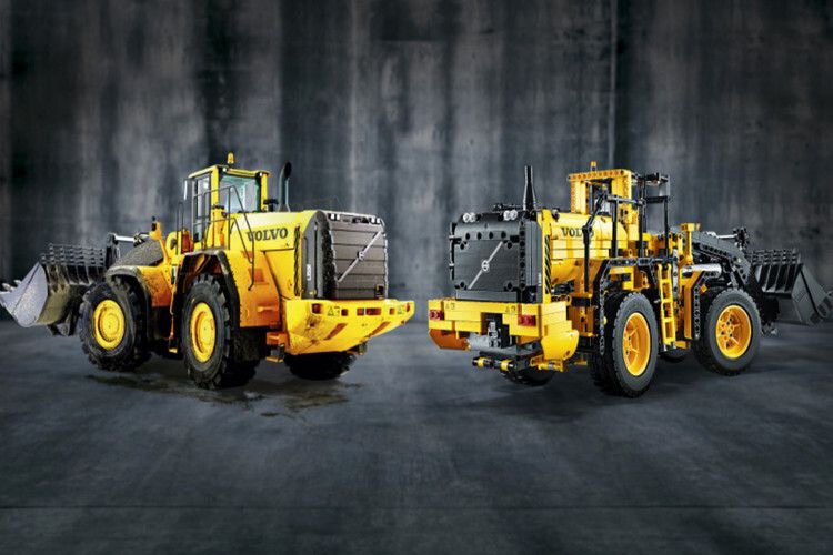 Für 11- bis 16-jährige Bastelprofis hat Lego Technic die Nachbildung eines Volvo L350 F Radladers im Repertoire. (Foto: Lego)