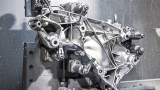 Komplexe Aluminium-Druckgussteile flexibel, schnell und sicher spannen: Bei Fémalk in Ungarn gelingt dies mit intelligenter Spanntechnik von AMF. (Bild: Fémalk)