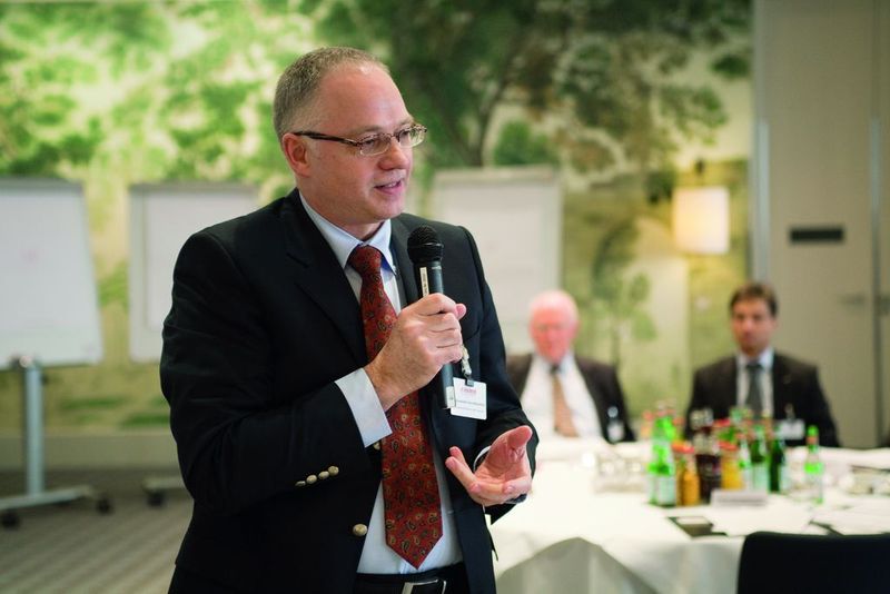 Staatssekretär Horst Westerfeld erläuterte, wie sein Bundesland die IT nutzt. (Archiv: Vogel Business Media)