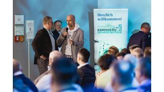 Dominik Hertel (r.) ist nun alleiniger Geschäftsführer von net.casion. (Bild: stefan bausewein)