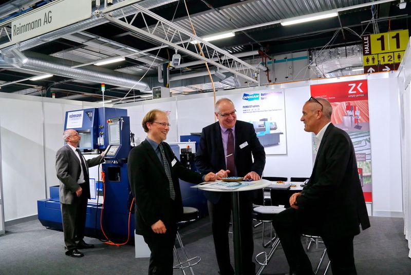 Reimmann präsentiert auf der Siams 2016 neu das Präzisions-Drahterodierzentrum M50-A von Seibu. Seit 1. April 2016 führt Reimmann den japanischen Hersteller von Drahterosionsmaschinen in seinem Portfolio. (Anne Richter, SMM)