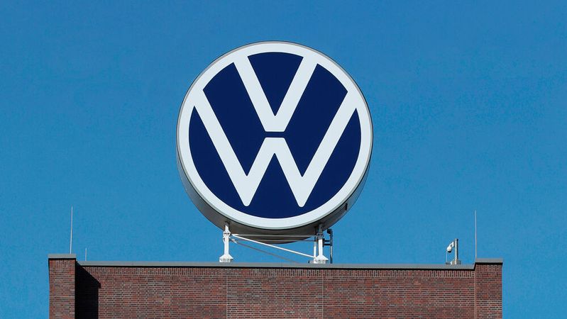Der Kreis der Angeschuldigten Führungskräfte in der Dieselaffäre bei VW wird größer.(Bild:  Volkswagen)