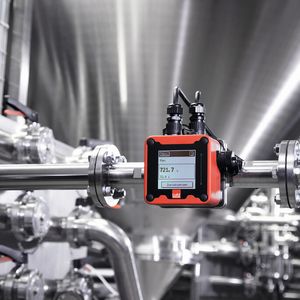 Die Durchflusszähler eignen sich zur Messung von dünnflüssigen bis mittelviskosen, neutralen, aggressiven und brennbaren Medien, an mobilen Fasspumpen sowie in stationären Anlagen.