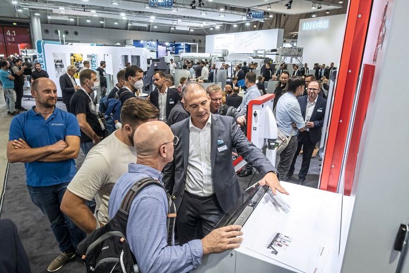 Die Messehallen waren an den fünf Tagen gut besucht. 64 298 Besucher fanden den Weg nach Stuttgart. (Bild: Landesmesse Stuttgart)