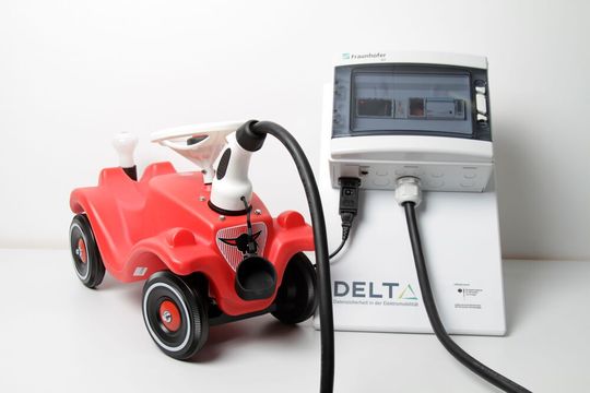 Demonstrator für die Absicherung von Ladesäulen(Bild:  Fraunhofer SIT)