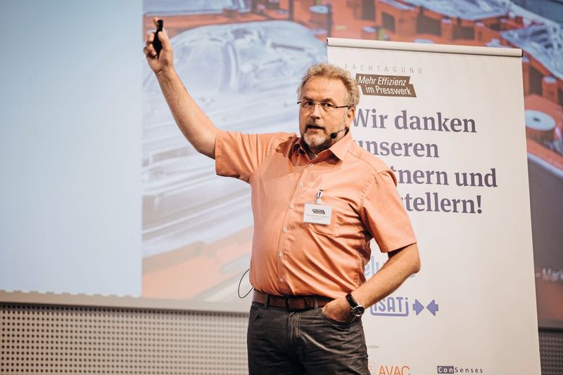Impressionen der Fachtagung „Mehr Effizienz im Presswerk“ am 15. September 2021 in Würzburg. (Bild: VCG)