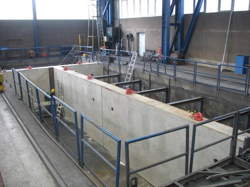 Bild 5a: Formgrube für den Querbalken mit abgetrenntem Bereich für den Formenbau (Archiv: Vogel Business Media)