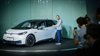 Laut einer Umfrage denkt eine Mehrzahl europäischer Autobesitzer, dass Autohersteller sie nicht gut kennen. (Bild: Volkswagen AG)