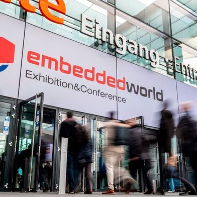 Die Embedded World 2026 findet vom 10. bis zum 12. März 2026 statt. (Bild: NürnbergMesse / Thomas Geiger)