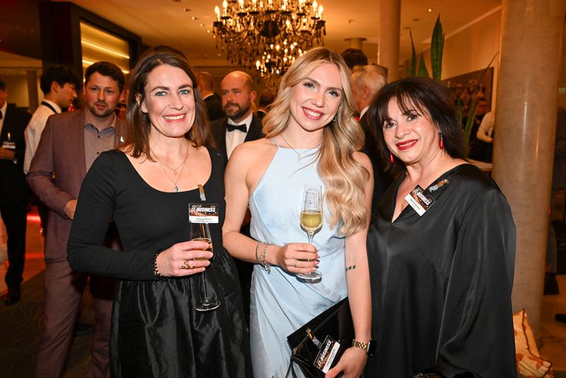 Vanessa Heiland (TXOne), Lydia Hundsdörfer (Vogel IT-Akademie) und Maria Ossendorf (Club 3D) (Bild: Hannes Magerstädt)