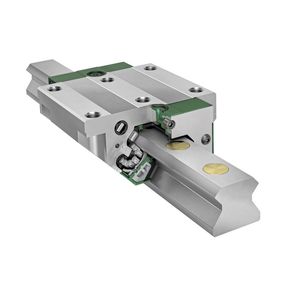 Die Rollenumlaufeinheiten RUE-E und ein Stützabstand von etwa einem Meter in der Z-Achse sorgen für die nötige Steifigkeit und Präzision während der Bearbeitung. Sie müssen auch das gewaltige Drehmoment von 27.500 Nm übertragen.(Bild:  Schaeffler)