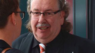 Seit 1983 in der Autobranche unterwegs: Emmerich Engels. (Grimm)