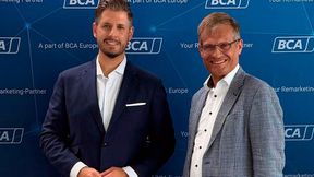 Tobias Münch (li.), BCA Deutschland, und Dr. Kurt-Christian Scheel, VAD, besiegelten ihre neue Partnerschaft. (Bild: BCA)