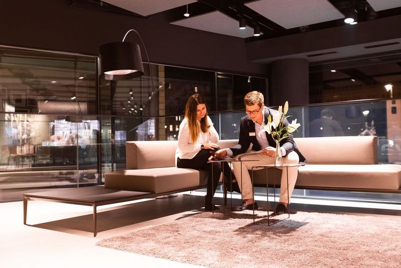 Die persönliche Kommunikation soll in der Audi City nicht zu kurz kommen. (Bild: Audi)