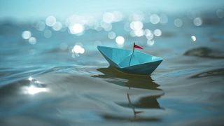 Der Wettbewerbsdruck, der auf den Unternehmen lastet, wird in den nächsten Jahren nicht sinken. Umso wichtiger ist es, die Mitarbeiter dabei zu unterstützen, gelassener durch stürmische Zeiten zu kommen.   (Bild: © Marco Martins - stock.adobe.com)