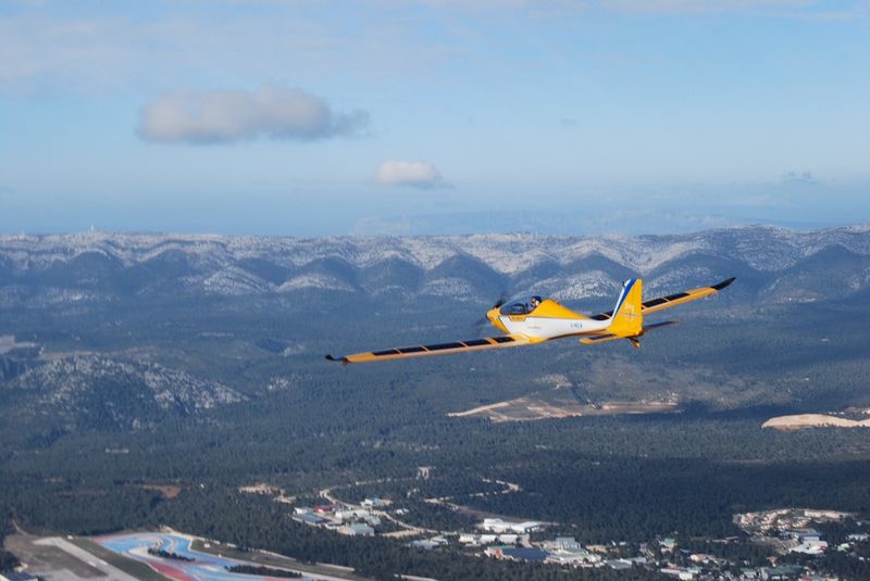 Kooperation von SolarWorld und PC Aero: Solar-Ultraleichtflugzeug e-One ( e-one)