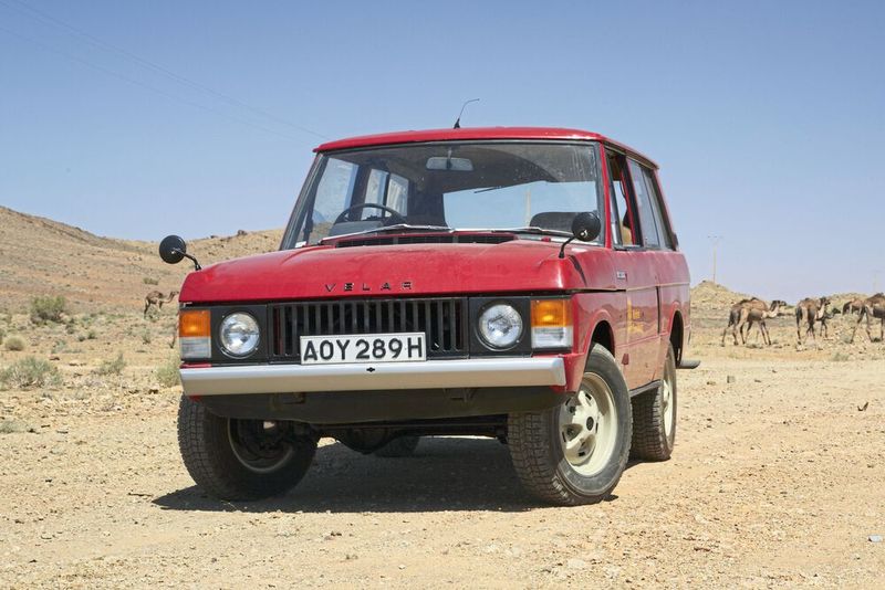 Der Velar ist ein direkter Vorbote des Serienmodells. (Bild: Land Rover )