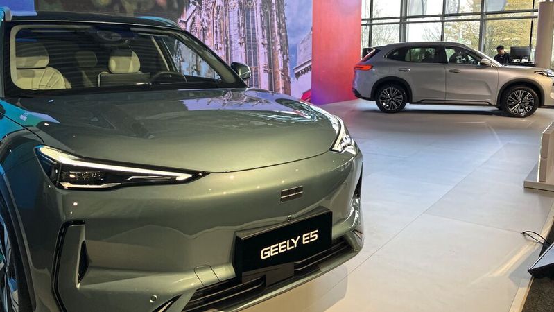 Bereits 35 Partner verkaufen die ersten Geely-Modelle in Deutschland.(Bild:  Rehberg/VCG)