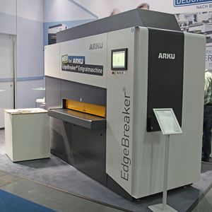 Ob Walzenentgraten, Bürstenentgraten, Gleitschleifen oder andere Verfahren – auf der Deburring Expo konnten sich Besucher rundum informieren.