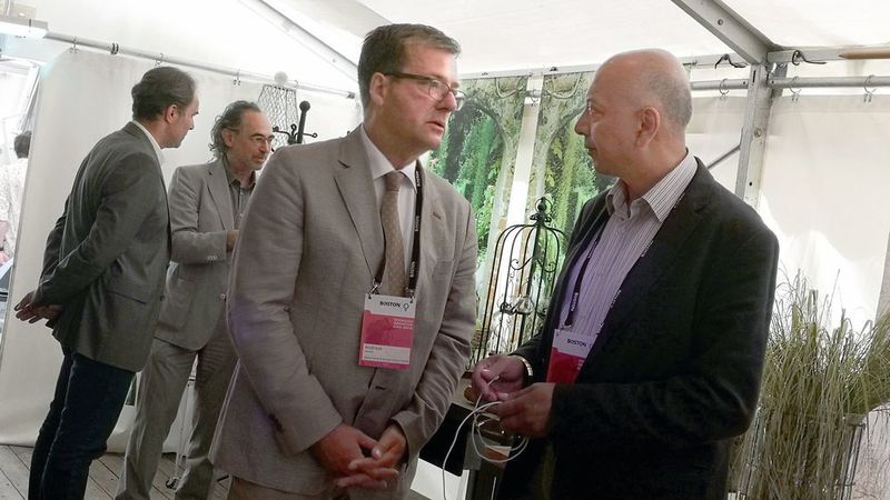 Andreas Hansen (l.) und Manoj Nayee (Chef der Boston-Gruppe) (Boston Server & Storage Solutions GmbH)