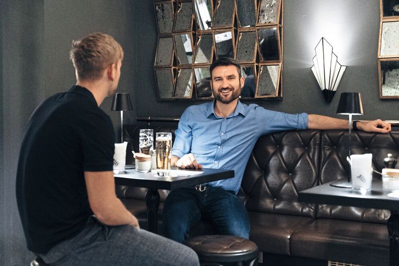 Gemeinsames Kennenlernen am Vorabend der Veranstaltung. (Bild: Oxana Gruber Photography)