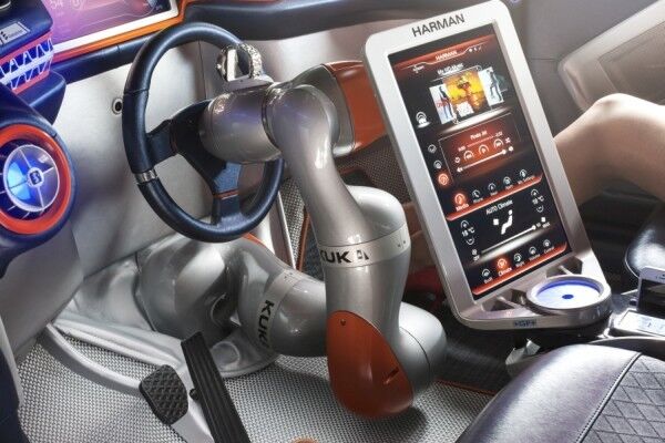 Rinspeed „Budii“: Das Concept Car definiert die Mensch-Maschine-Beziehung neu. (Bild: Rinspeed)