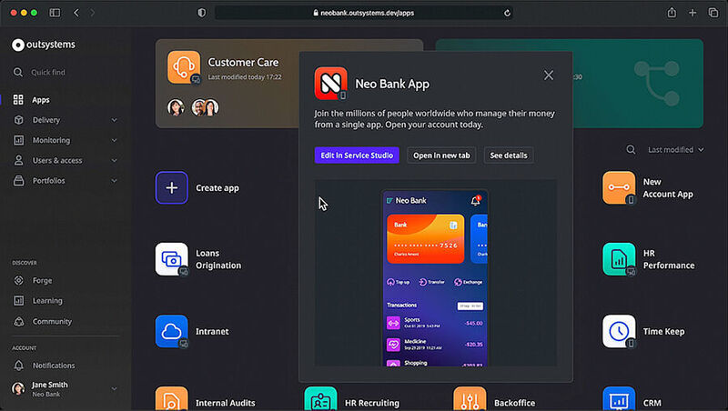 „Project Neo“ soll eine einheitliche Developer Experience bieten, so dass das ständige Wechseln zwischen Tools entfällt. Die Neo Bank App lässt sich im „Service Studio“ bearbeiten.  (OutSystems)