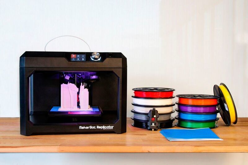 Der Makerbot Smart Extruder+ ist die neueste Erweiterung des umfangreichen Makerbot-3D-Ecosystem, das den 3D-Druck einfach und für jedermann zugänglich macht. (Bild: Makerbot)