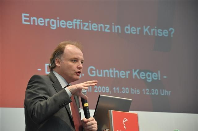 „Gerade in der Krise ist Energieeffizienz interessant“, sagte Dr. Gunther Kegel, der die Interkama-Lounge eröffnete.  (Bild: PROCESS)