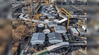 Die 27 Oberlichter für Stuttgart 21 verteilen sich über ein großes Baufeld.  (Bild: Arnim Kilgus / DB)