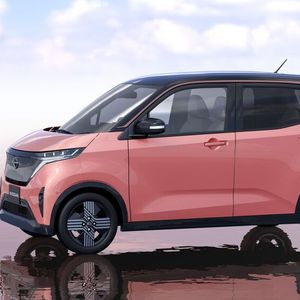 Für weniger als 20.000 Euro ist auch bei Nissan ein Kleinwagen in Sicht – vielleicht auf einer modifizierten Basis, wie sie in Japan der Stadtfloh Sakura oder der Dacia Spring nutzen.(Bild:  Nissan)