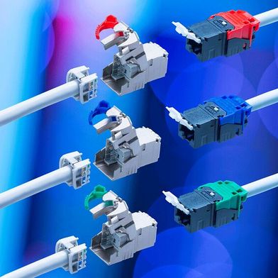 Die modernisierten RJ45-Module von R&M: Durch harmonisierte Bauformen entfallen zusätzliche Adapter für die Befestigung in Netzwerkdosen und Rangierfeldern. (Bild: R&M (Reichle & De-Massari AG))