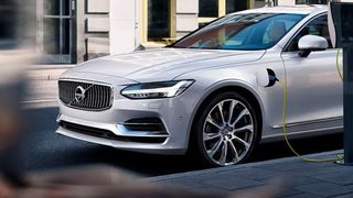 Neuwagen von Volvo mit Plug-In-Hybrid-Technik sind nach der Einführung von WLTP nicht mehr förderfähig. (Volvo)
