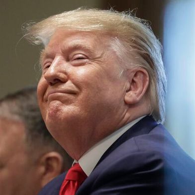 Donald Trump hat seine Zolldrohungen mit Blick auf Mexiko, Kanada und China wahr werden lassen. Den Reaktionen sieht er nach eigenem Bekunden gelassen entgegen. Parallel könnte die Situation deutschen Unternehmen in China Chancen bieten. (Bild: A.P.)