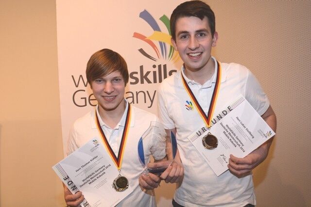 v.l. Die beiden Gewinner Thomas Kühler und Lukas Stollberg des Wolrdskills Germany Berufswettbewerbs 