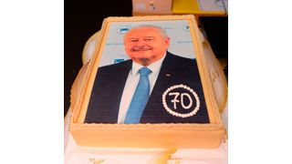 Happy Birthday: Großer Empfang zum 70. Geburtstag von ZDK-Präsident Jürgen Karpinski bei Auto Schmitt in Frankfurt. (Holger Zietz)