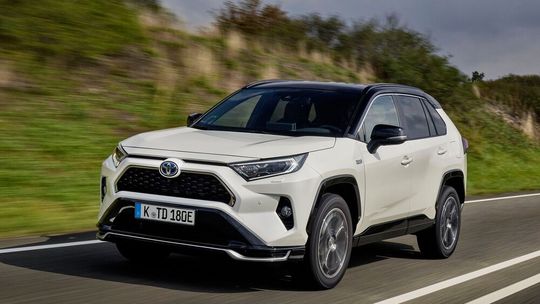 Der Toyota RAV4 ist weltweit ein Erfolgsmodell und wurde fast eine Millionen mal produziert.(Bild:  Toyota)